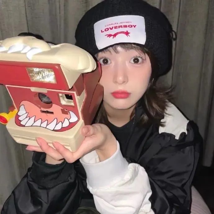 幽暗骏马